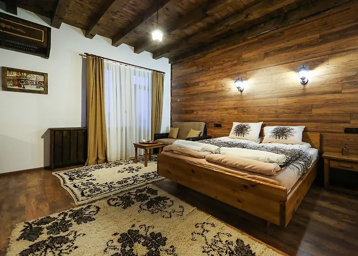 Rodopski Kat Konukevi *