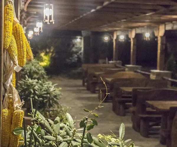 Konukevi Rodopski Kat