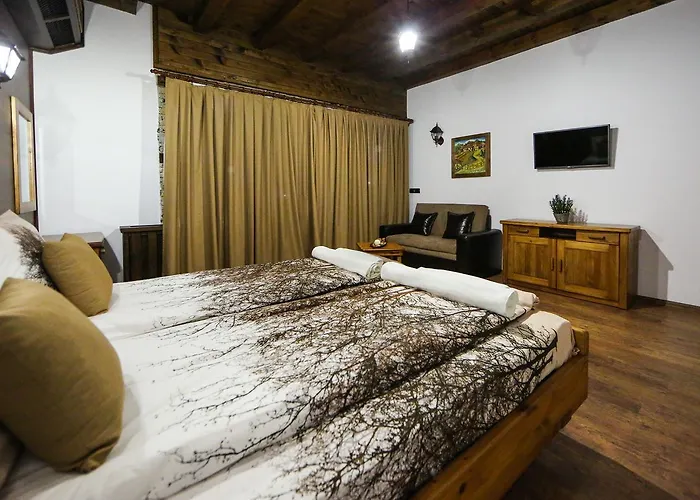 Rodopski Kat Konukevi Yukarı Cuma