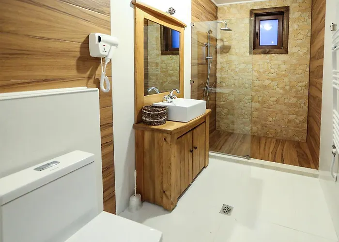 Rodopski Kat Yukarı Cuma