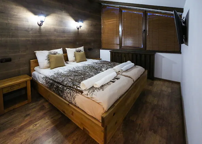 Rodopski Kat Yukarı Cuma